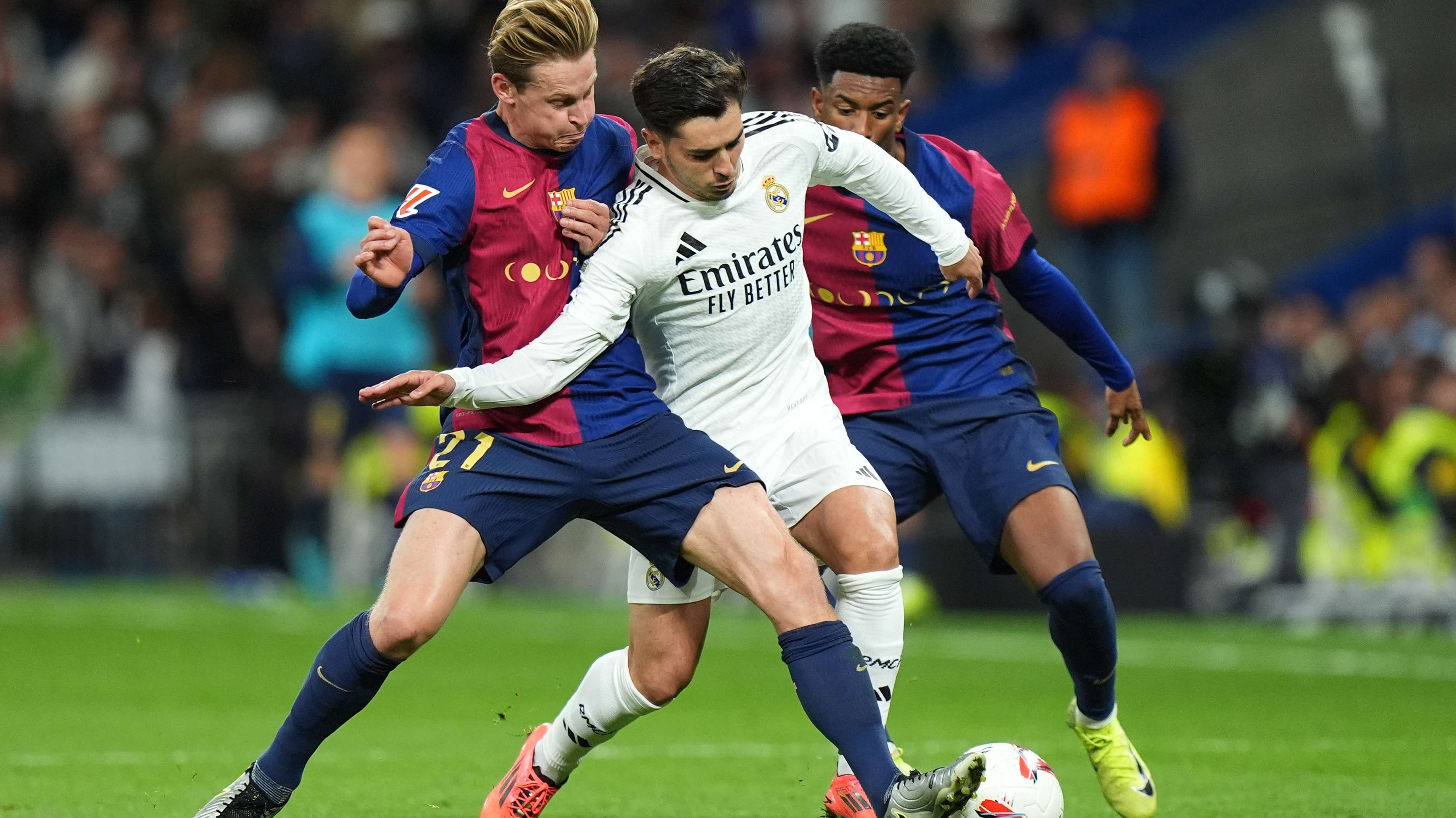 的表现一直 的表现一直