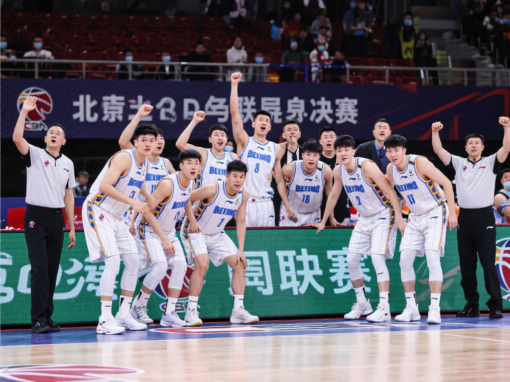 拉波尔塔：巴萨计划为梅西建雕像，但尚未联系本人！